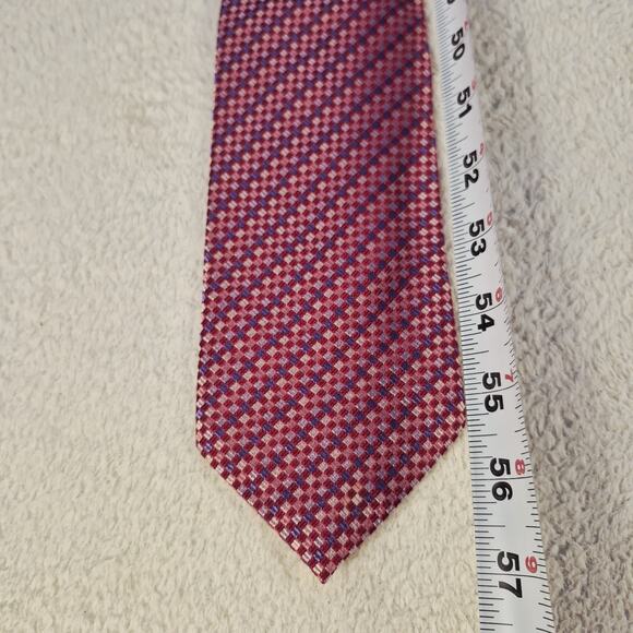 Hugo Boss Mens Pink Geometric 100% Silk Necktie Made In Italy - Picture 7 of 10